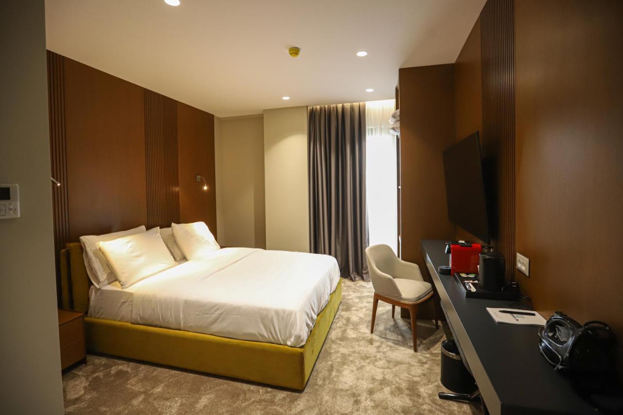 Urbanin Apartment & Hotel Tirana Zewnętrze zdjęcie