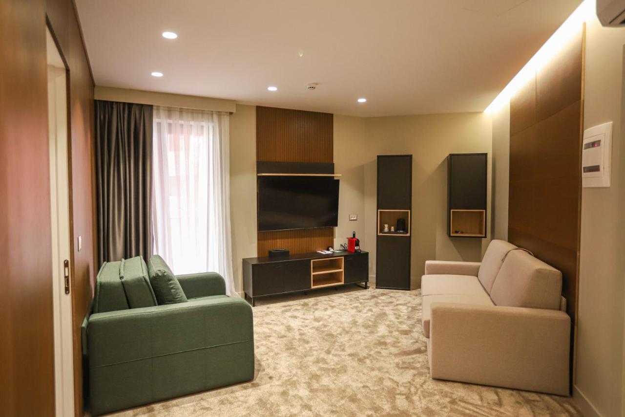 Urbanin Apartment & Hotel Tirana Zewnętrze zdjęcie