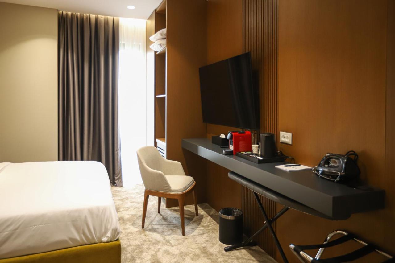 Urbanin Apartment & Hotel Tirana Zewnętrze zdjęcie
