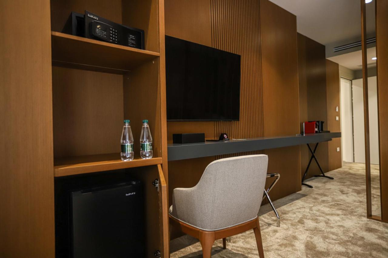 Urbanin Apartment & Hotel Tirana Zewnętrze zdjęcie
